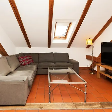 M9 Apartamento *